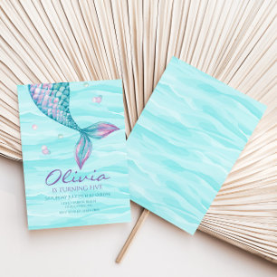 Mermaid Tail onder de uitnodiging tot vrijdag van