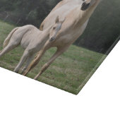 Merrie met haar veulen paarden snijplank (Hoek)