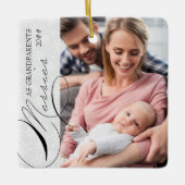 Merrier as Grandouders Vertical Photo Snowflake Keramisch Ornament (Voorkant)