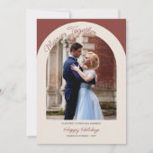 Merrier Together Arch Foto Eenvoudig Modern Feestdagenkaart (Voorkant)