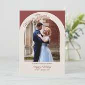 Merrier Together Arch Foto Eenvoudig Modern Feestdagenkaart (Staand voorkant)