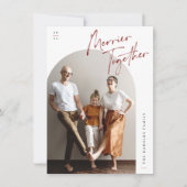 Merrier Together Arch Foto Kerst Feestdagenkaart (Voorkant)