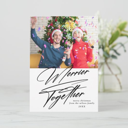 Merrier Together Minimalist Foto Kerstmis Feestdagenkaart (Staand voorkant)