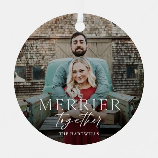 Merrier Together Script-kerstfoto Metalen Ornament (Voorkant)