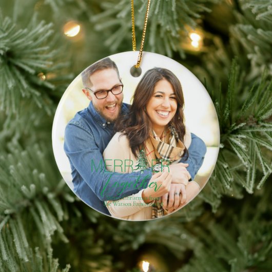 Merrier Together Script Pagoda 1-Foto Kerstmis Keramisch Ornament (Boom)