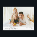 Merriest Christmas Family Foto, Winter Happiness Briefkaart<br><div class="desc">Vrolijkste kerst. Vier het seizoen met deze familiefoto gezellig vrolijk briefkaart winter en nieuwjaar Het is volledig aanpasbaar en gepersonaliseerd met uw eigen begroetingsberichten. Voeg uw retouradres toe voor eenvoudige verzending. Het is eenvoudig, gemakkelijk, maar modern gezellig en feestelijk. Dit is het ideale briefkaart om uw vakantiewensen door te geven....</div>