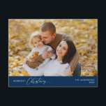 Merriest Christmas Family Foto, Winter Happiness Briefkaart<br><div class="desc">Vrolijkste kerst. Vier het seizoen met deze familiefoto gezellig vrolijk wintergeluk marineblauw en nieuwjaar briefkaart Het is volledig aanpasbaar en gepersonaliseerd met uw eigen begroetingsberichten. Voeg uw retouradres toe voor eenvoudige verzending. Het is eenvoudig, gemakkelijk, maar modern gezellig en feestelijk. Dit is het ideale briefkaart om uw vakantiewensen door te...</div>