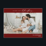 Merriest Christmas Family Foto, Winter Happiness Briefkaart<br><div class="desc">Vrolijkste kerst. Vier het seizoen met deze familiefoto gezellig vrolijk vrolijk Bourgondisch rood briefkaart winter en nieuwjaar Het is volledig aanpasbaar en gepersonaliseerd met uw eigen groetberichten. Voeg uw retouradres toe voor eenvoudige verzending. Het is eenvoudig, gemakkelijk, maar modern gezellig en feestelijk. Dit is het ideale briefkaart om uw vakantiewensen...</div>