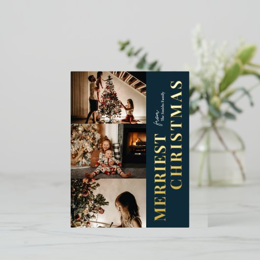 Merriest Christmas Modern Blauw Goud Script Foto Folie Feestdagen Briefkaart (Staand Voorkant)