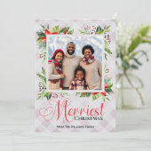 Merriest Christmas Plaid Script Familiefoto Feestdagenkaart (Staand voorkant)