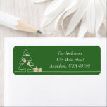 Merriest Christmas Tree op groen retouradres Etiket<br><div class="desc">Een witte schetsboom met faux gouden folie ornamenten en geschenken zijn te vinden op deze groene retouradres labels gepersonaliseerd met uw gegevens in chique letters. OVEREENKOMENDE objecten in ons collectie.</div>