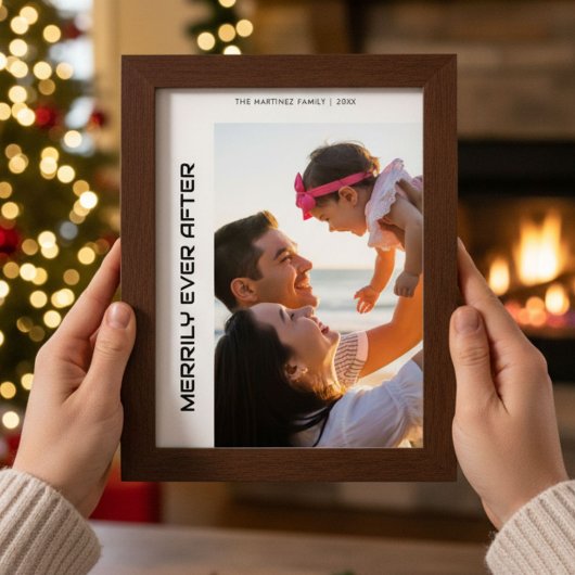 Merrily Ever After Joyful Family Christmas Card Feestdagenkaart