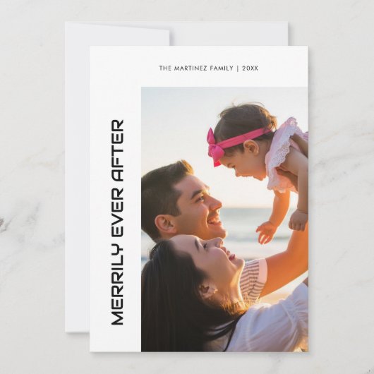 Merrily Ever After Joyful Family Christmas Card Feestdagenkaart (Voorkant)