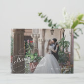 Merrily Getrouwd pasgetrouwden foto Kerstmis Feestdagenkaart (Staand voorkant)