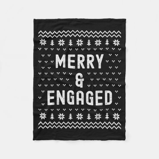 Merry &amp; Engaged Christmas Matching Pajama Coup Fleece Deken (Voorkant)