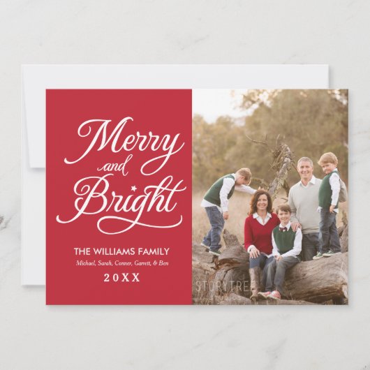 Merry and Bright Elegant Red Script Photo Collage Feestdagenkaart (Voorkant)