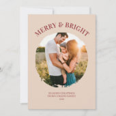 Merry and Bright Modern Red Typography Cute Photo Feestdagenkaart (Voorkant)