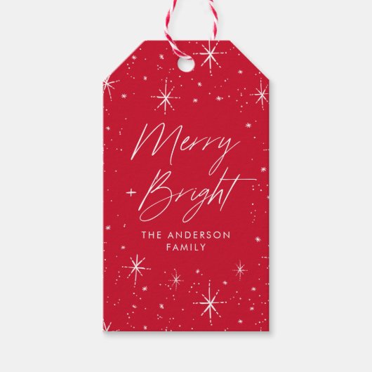 Merry and Bright Script Red Holiday Cadeaulabel (Voorkant)