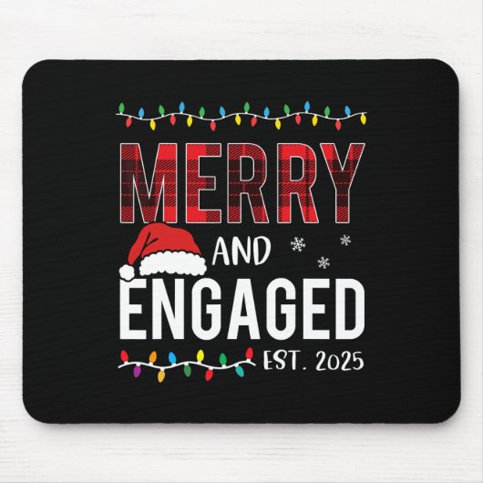 Merry and Engaged 2025 Red Plaid Matching Christma Muismat (Voorkant)
