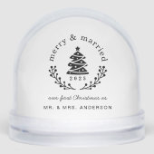 Merry and Married Newlywed Gift Holiday Sneeuwbol (Voorkant)