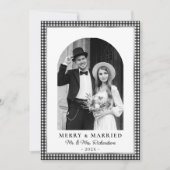 Merry and Married Newlywed Photo Black White Plaid Feestdagenkaart (Voorkant)