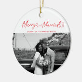 Merry and Married Pas getrouwd script voor kerst Keramisch Ornament (Links)