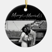 Merry and Married Pas getrouwd script voor kerst Keramisch Ornament (Voorkant)