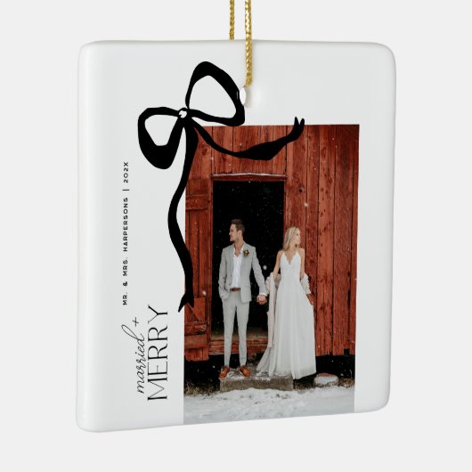 Merry and Married Script 2 Photos Christmas Bow Keramisch Ornament (Rechts)