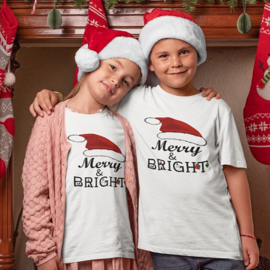 Merry & Bright beroemd gemaakt door Santa Hat Chri T-shirt