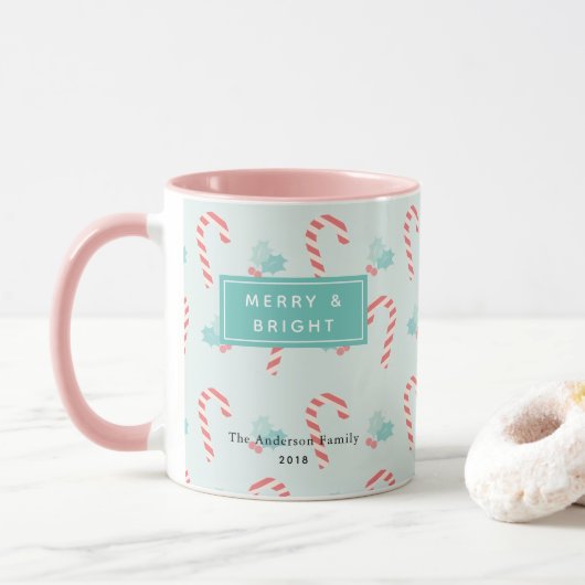 Merry & Bright Candy Cane Pattern Foto Mok (Met donut)