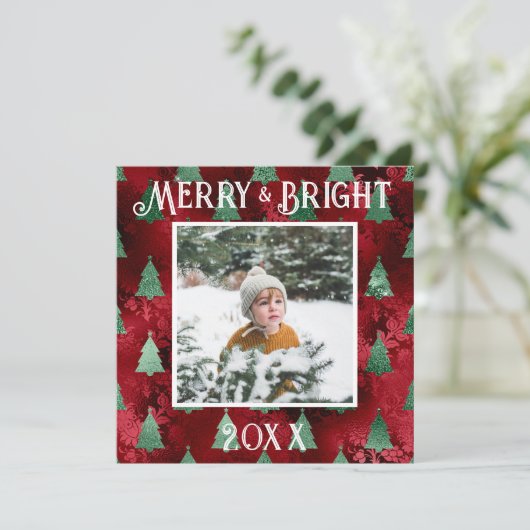 Merry & Bright Foto Rood Metallic Glitter Feestdagenkaart (Staand voorkant)
