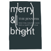 Merry Bright Green Holiday Christmas Personalized  Medium Cadeauzakje (Voorkant)