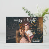 Merry Bright haard Moderne trendy kerstfoto Feestdagenkaart (Staand voorkant)