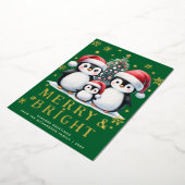 Merry Bright Leuke Pinguïns Groen Rood Goud Kerst Folie Feestdagenkaart (Gedraaid)