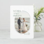 Merry & Bright Newlywed Romantic Photo Christmas Feestdagenkaart (Staand voorkant)