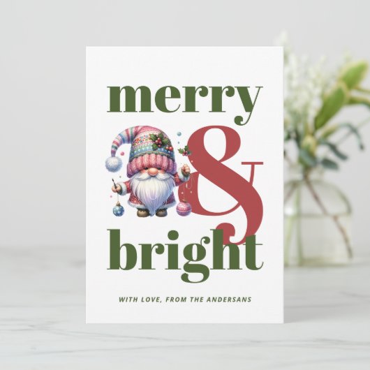 Merry & Bright Red Green Gnome Niet-foto Kerstmis Feestdagenkaart (Staand voorkant)