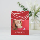 Merry & Bright Sparkles Chic Red-kerstfoto Feestdagenkaart (Staand voorkant)