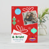 Merry & Bright Squiggle Cadeaudoos Familie Foto Feestdagenkaart (Staand voorkant)