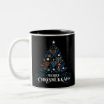 Merry Chrismukkah Joodse feestdag Chanoeka Tweekleurige Koffiemok<br><div class="desc">Vrolijk Chrismukkah Joodse feestdag Chanoeka Religieus</div>