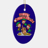 Merry Chrismukkah met Elves en Dreidels Keramisch Ornament (Rechts)