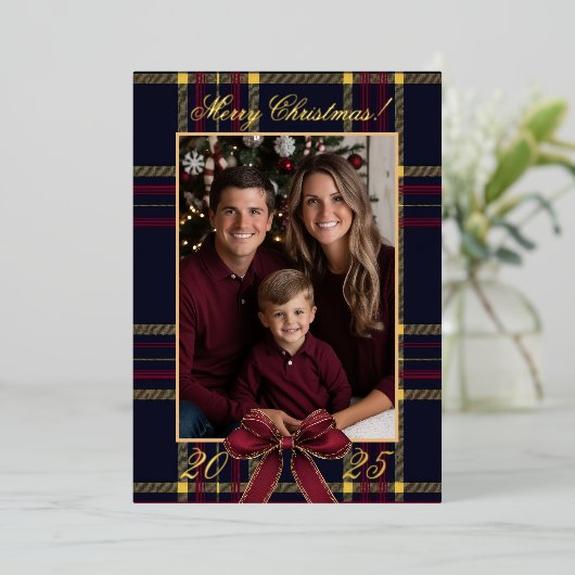 Merry Christmas family Photo Plaid Christmas Folie Uitnodiging (Staand Voorkant)