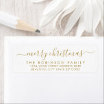 Merry Christmas Gold White Script Retouradres Etiket<br><div class="desc">Modern Elegant Goud en Wit Familienaam Vrolijk Kerstscript Retouradres Labels. Met een  handgeschreven kalligrafie swash-tail lettertype script met gezegde "Merry Christmas". Geweldig voor de kerstvakantie,  gemakkelijk te personaliseren met uw namen en retour adres info.</div>