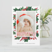 Merry Christmas Holly foto gepersonaliseerd Feestdagenkaart (Staand voorkant)