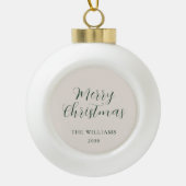 Merry Christmas Modern Script Beige Groen Keramische Bal Ornament (Voorkant)