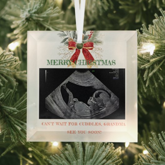Merry Christmas Pregnancy Ultrasound Photo Grandma Glas Ornament (Insitu)