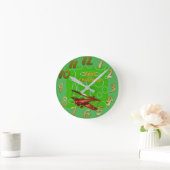 Merry Christmas Red Bi-plane on Green Circles Ronde Klok (Huis)