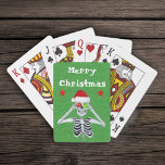 Merry Christmas Skelet Ornamenten Stars Santa Hat Pokerkaarten<br><div class="desc">Dit spel speelkaarten komt in tal van keuzes van kaartspellen. De achterkant is groen met faux gold sparkles en een gekke skelet met rode en groene ornamenten op zijn ogen met een rode kerstmuts met twee rode sterren. Pas de Merry Christmas-tekst aan met de sjabloon.</div>
