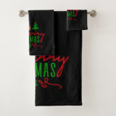 Merry Christmas Trees Text On Black Bad Handdoek (Insitu)