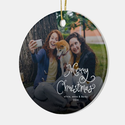 Merry Christmas Whimsical Script Family Photo Dog Keramisch Ornament (Links)