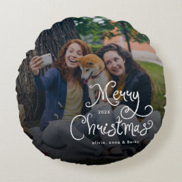 Merry Christmas Whimsical Script Family Photo Dog Rond Kussen